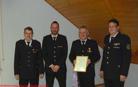 Im Bild: Kommandant Bruno Dentz, stv. Kommandant Klaus Baumgärtner, Hauptlöschmeister Thomas Schilling und Unterkreisführer Oliver Kohlhepp Im Bild: Kommandant Bruno Dentz, stv. Kommandant Klaus Baumgärtner, Hauptlöschmeister Thomas Schilling und Unterkreisführer Oliver Kohlhepp